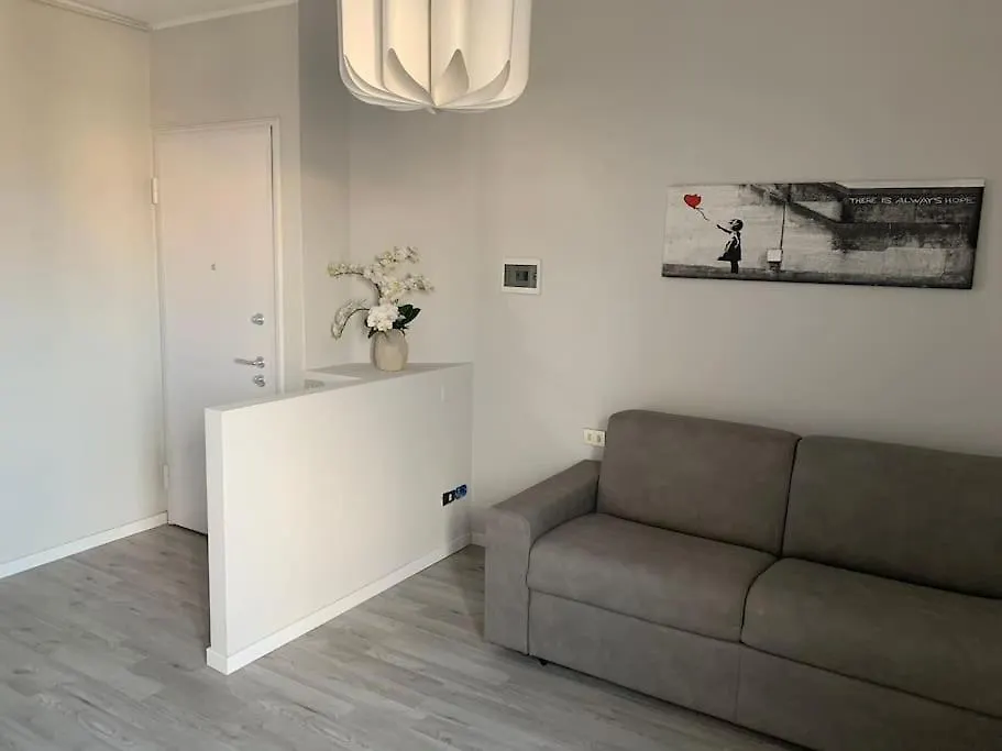 Milano Besana Rent House Apartment